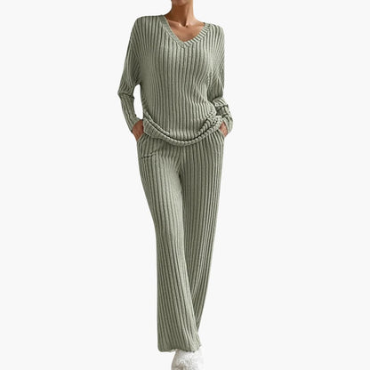 Marlowe | Women's Ribbed Knit Lounge Two Piece Set