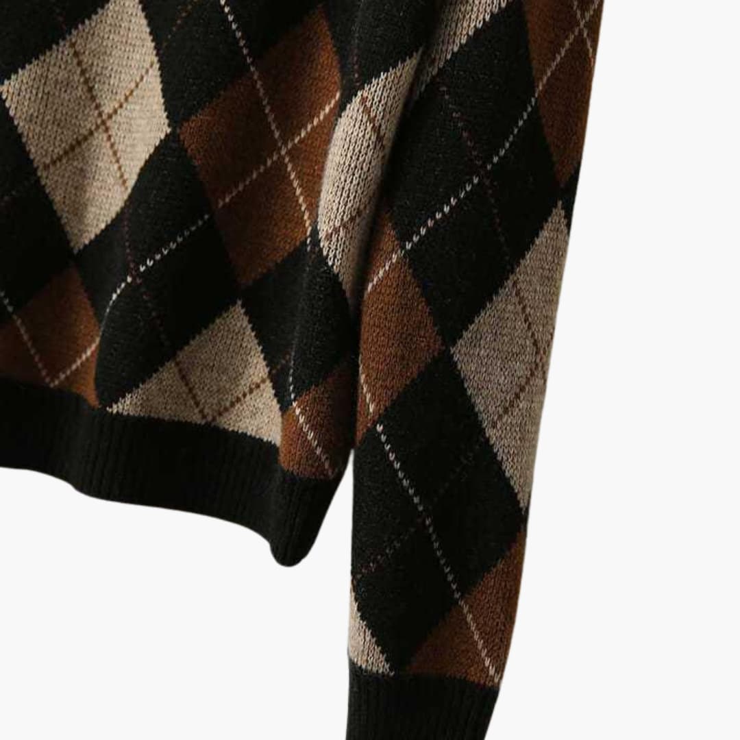 Marlowe | Women's Argyle Knit Round Neck Jumper
