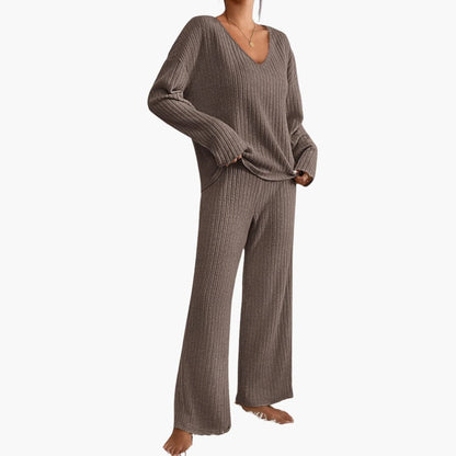 Marlowe | Women's Ribbed Knit Lounge Two Piece Set