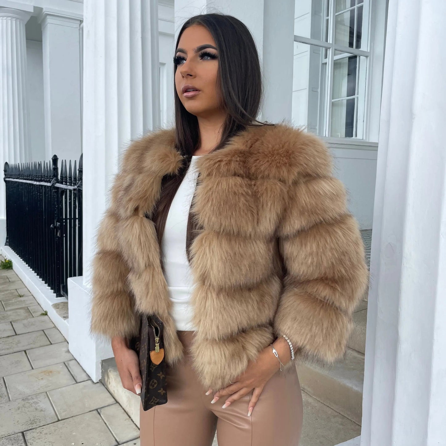 Beatrice | Women's Faux Fur Cropped Winter Coat