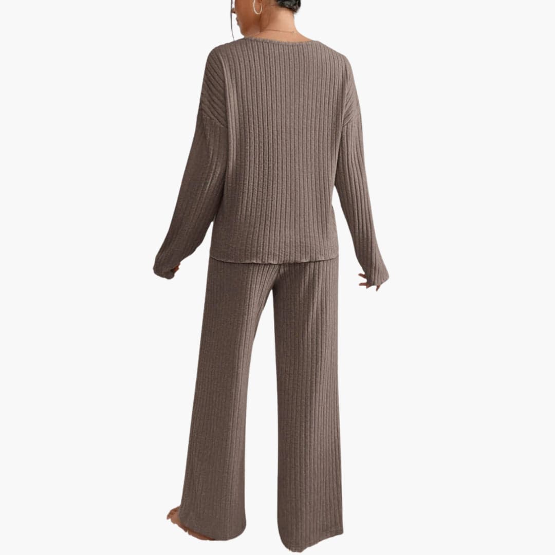 Marlowe | Women's Ribbed Knit Lounge Two Piece Set