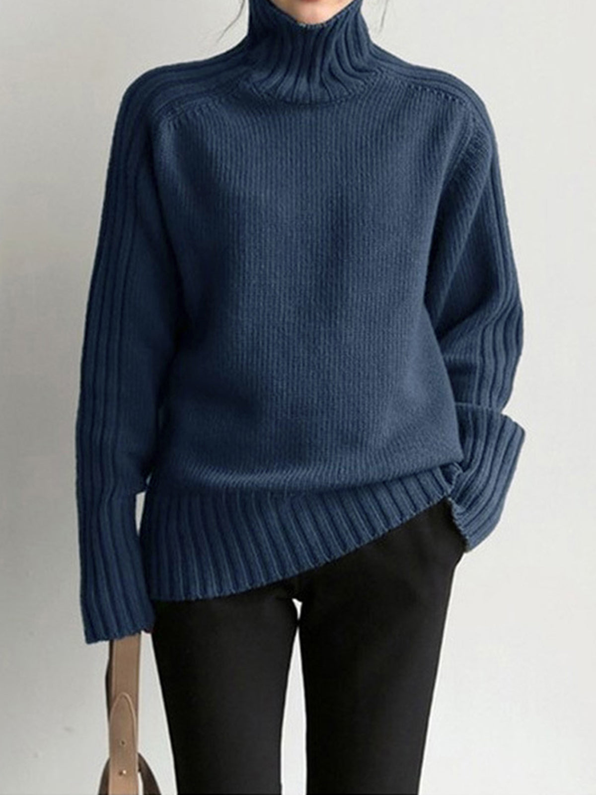 Isolvra | Women's Ribbed Roll Neck Oversized Knit Jumper