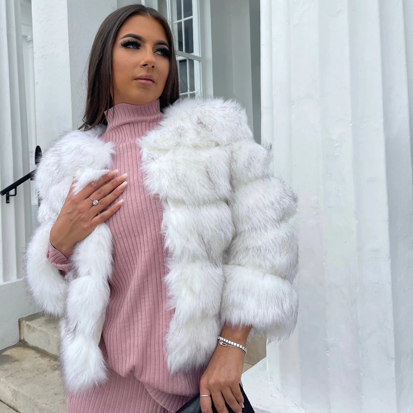 Beatrice | Women's Faux Fur Cropped Winter Coat