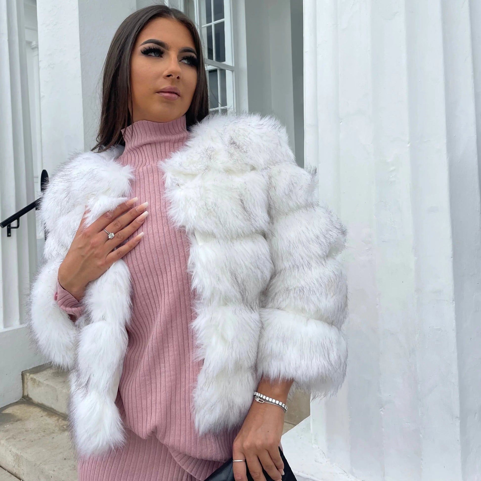 Beatrice | Women's Faux Fur Cropped Winter Coat