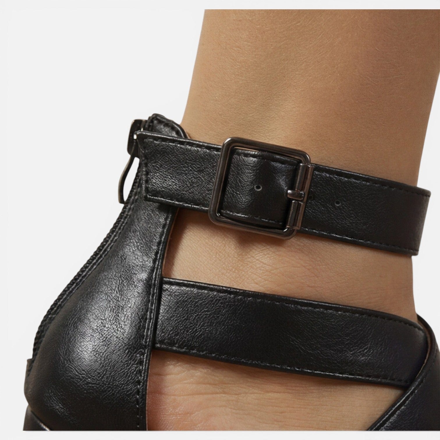Valentina | Block Heeled Sandals Criss Cross Ankle Strap Square Toe