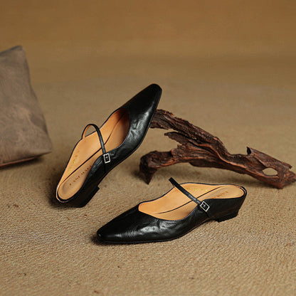 Wynora | Women's Pointed Toe Ankle Strap Flat Mule