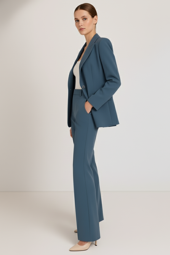Marlowe | Women's Tailored Straight Leg Trouser Suit Set