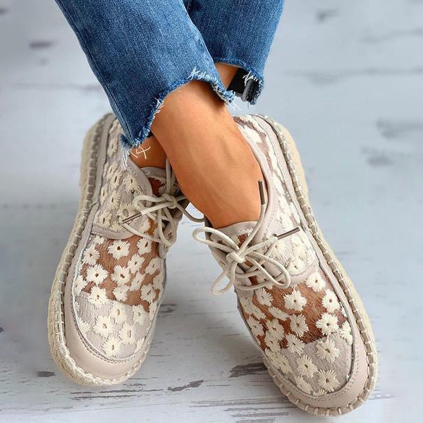 Bexana | Women's Floral Lace Embroidered Lace-Up Trainer