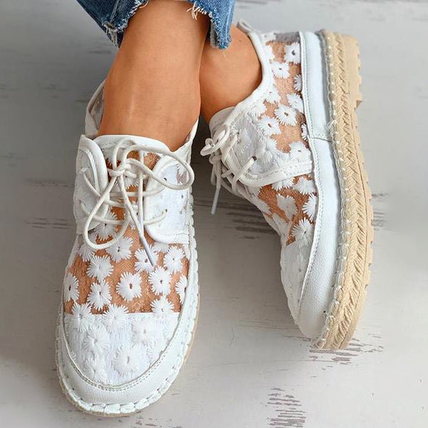 Bexana | Women's Floral Lace Embroidered Lace-Up Trainer
