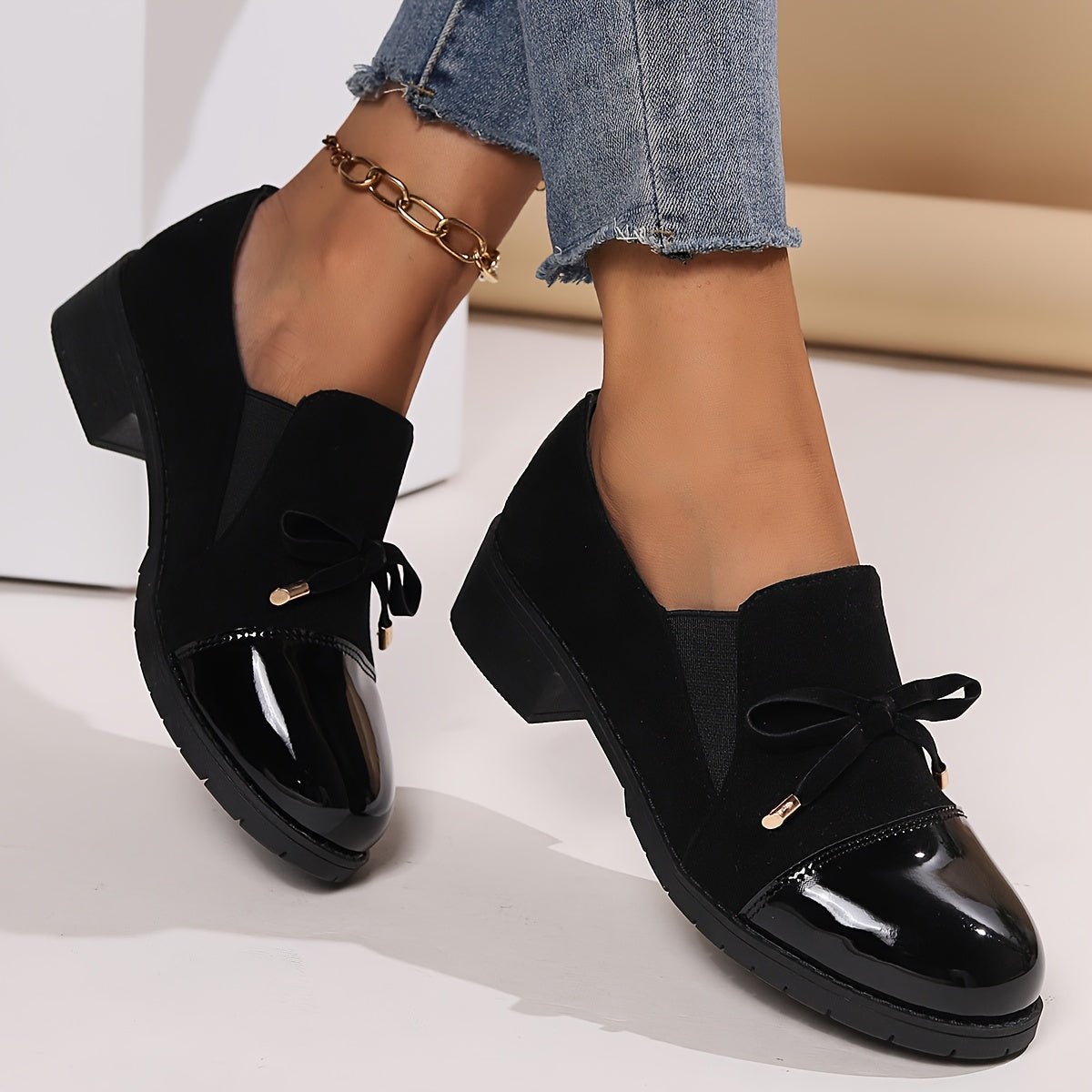 Delacroix | Women's Elegant Slip-On Comfort Bow Loafer