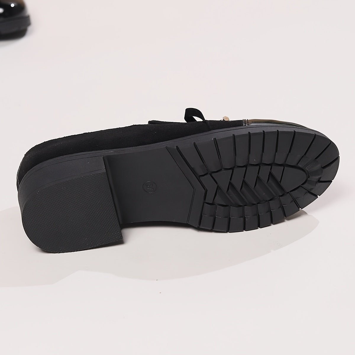 Delacroix | Women's Elegant Slip-On Comfort Bow Loafer