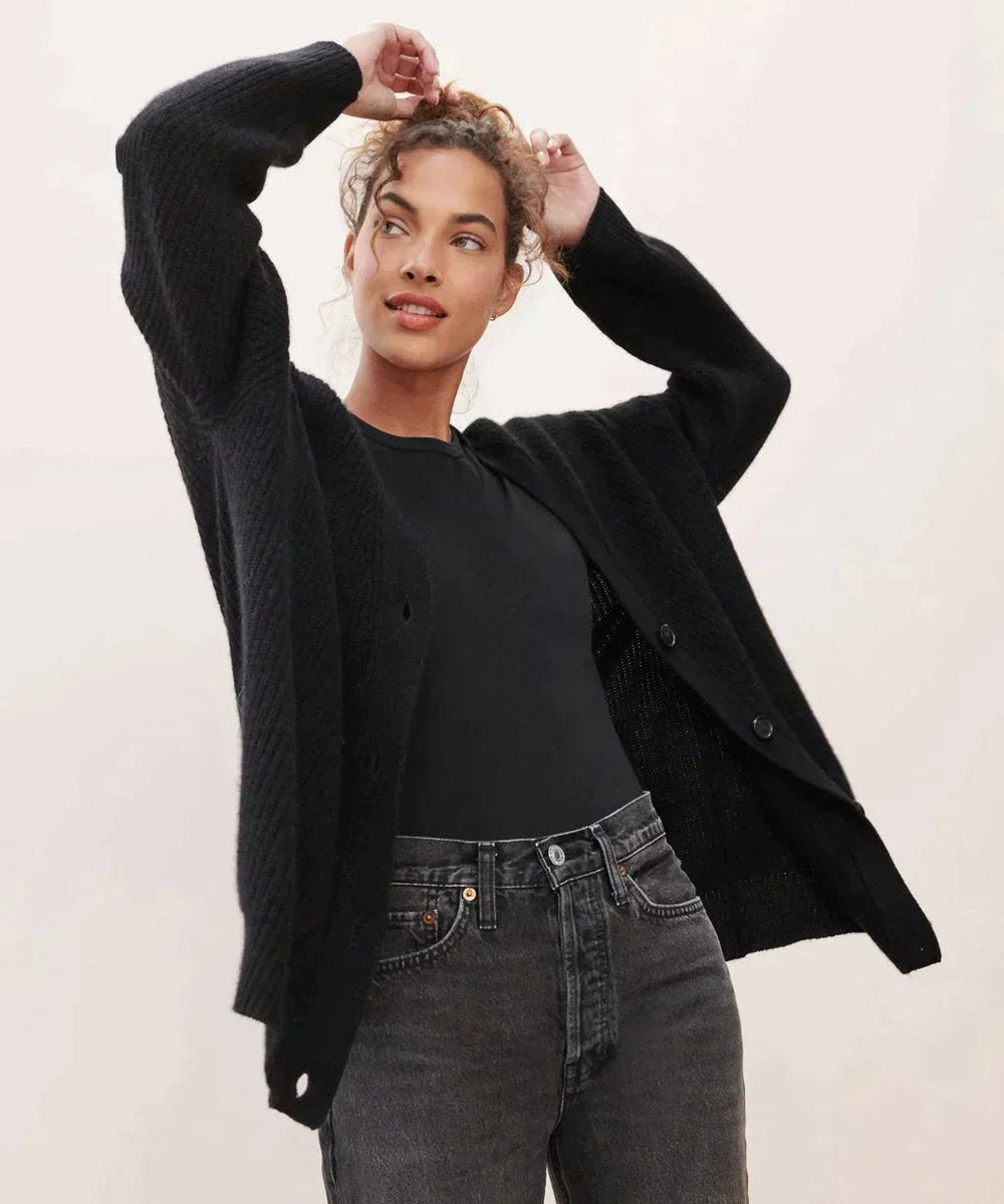 Aveline | Women's Relaxed-Fit V-Neck Ribbed Button-Front Cardigan
